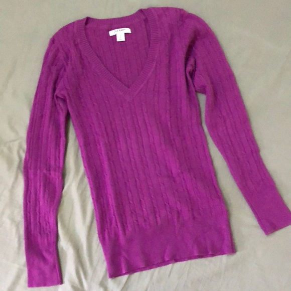 Old Navy Purple v-neck pullover - Picture 3 of 8